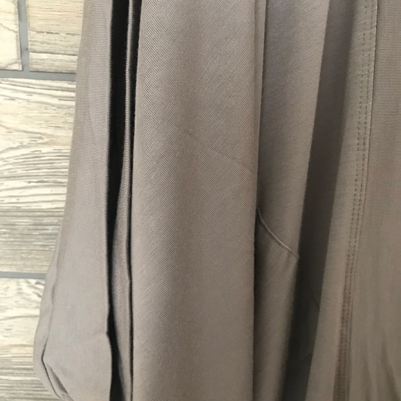 LAST 2▪️Taupe Oversized Cardigan - Picture 7 of 7